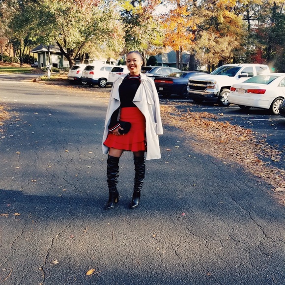 Meet your Posher, Keren - Picture 2 of 2